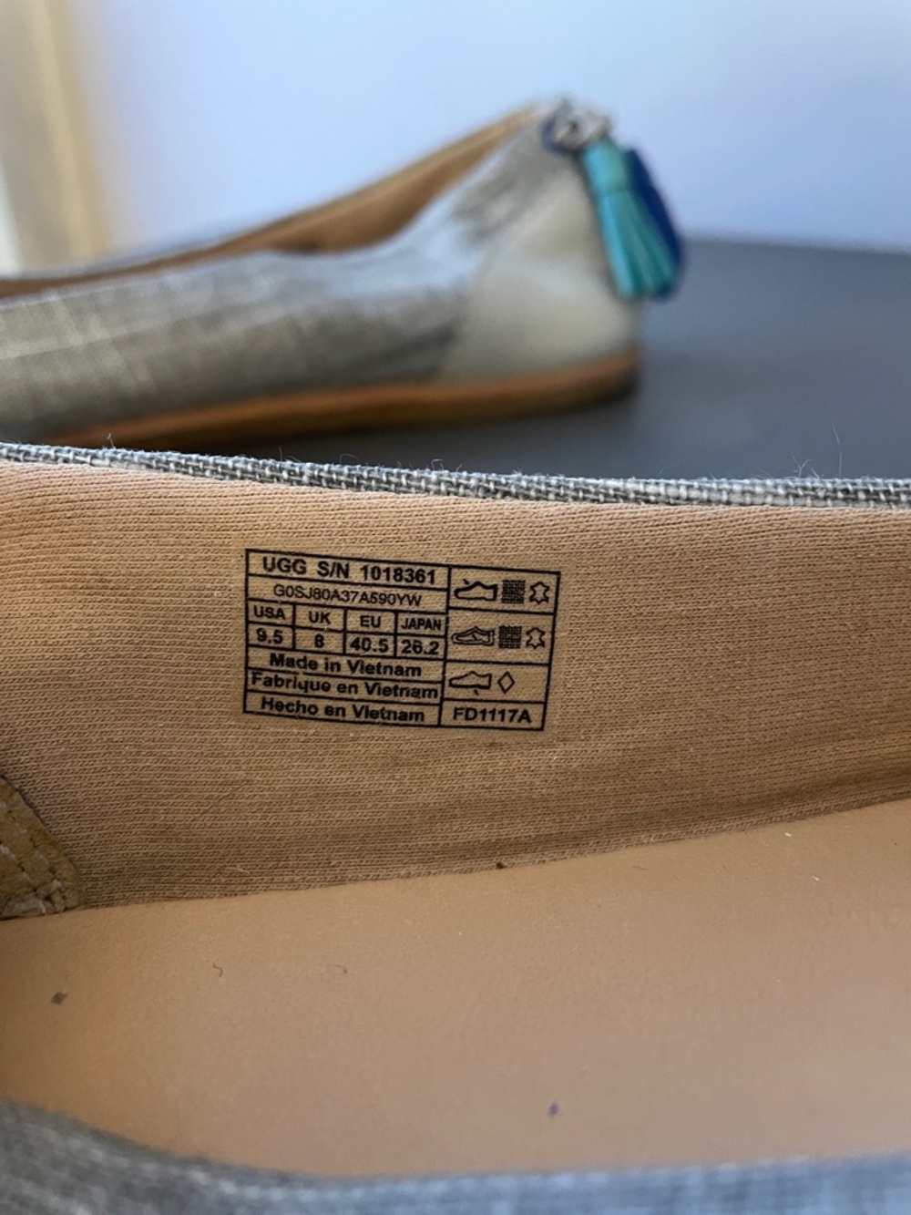 Women's UGG Neutral Linen Ballet Flats - Picture 7 of 9